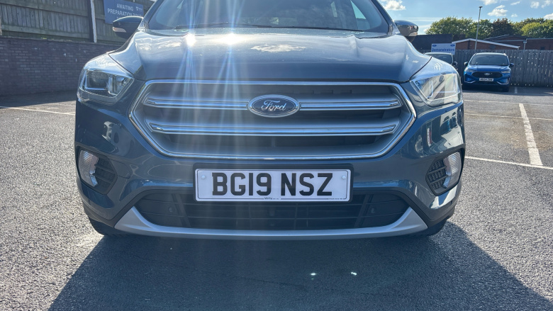 Ford Kuga 2.0 TDCi Titanium Edition 5dr 2WD Diesel Estate